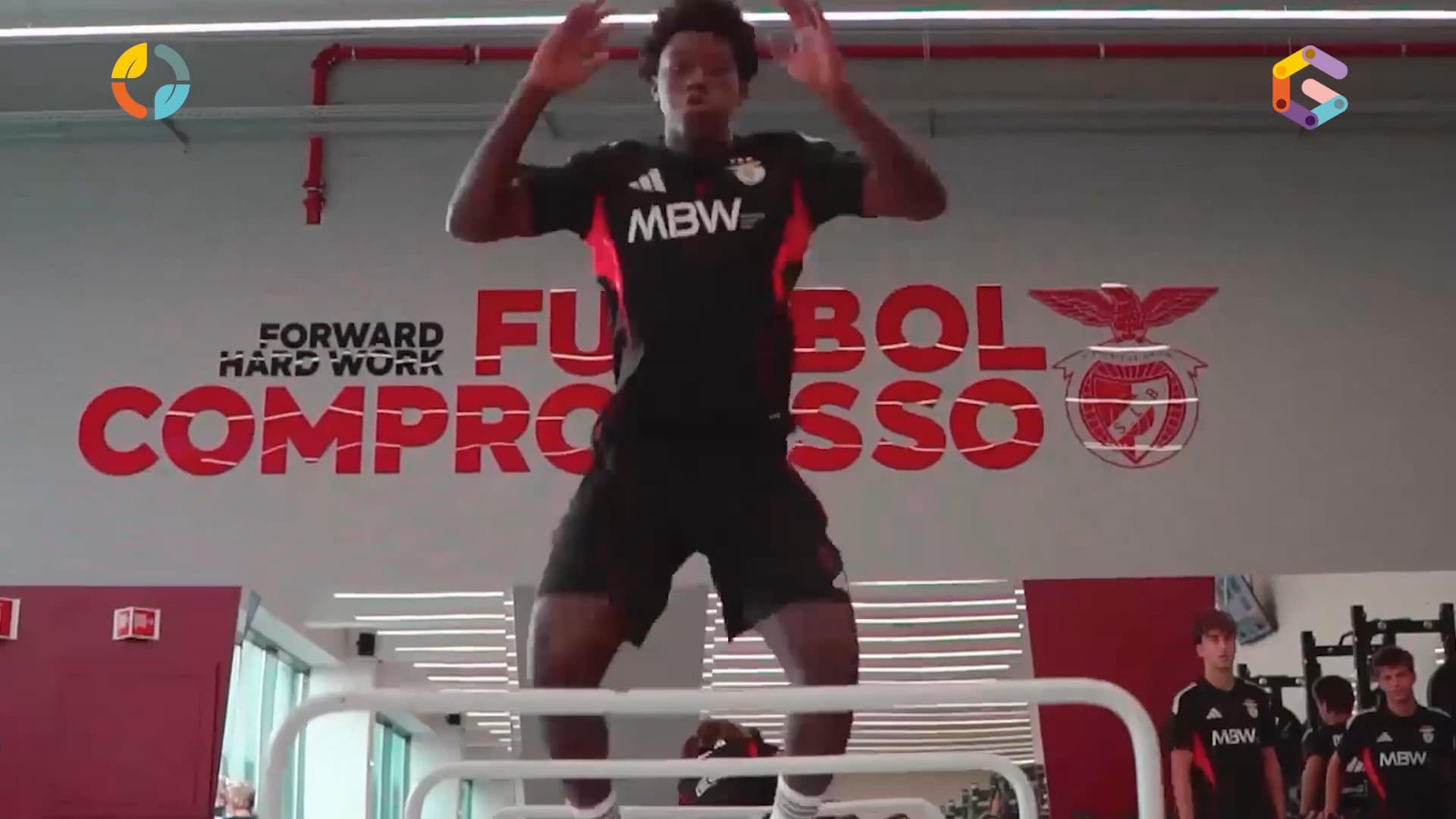 Sport Lisboa e Benfica Trailer